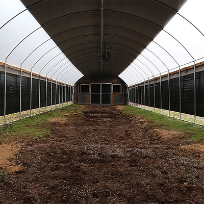 Qualidade  PE Film Poly Tunnel Automated Blackout Light Deprivation Greenhouse For Herbs fábrica